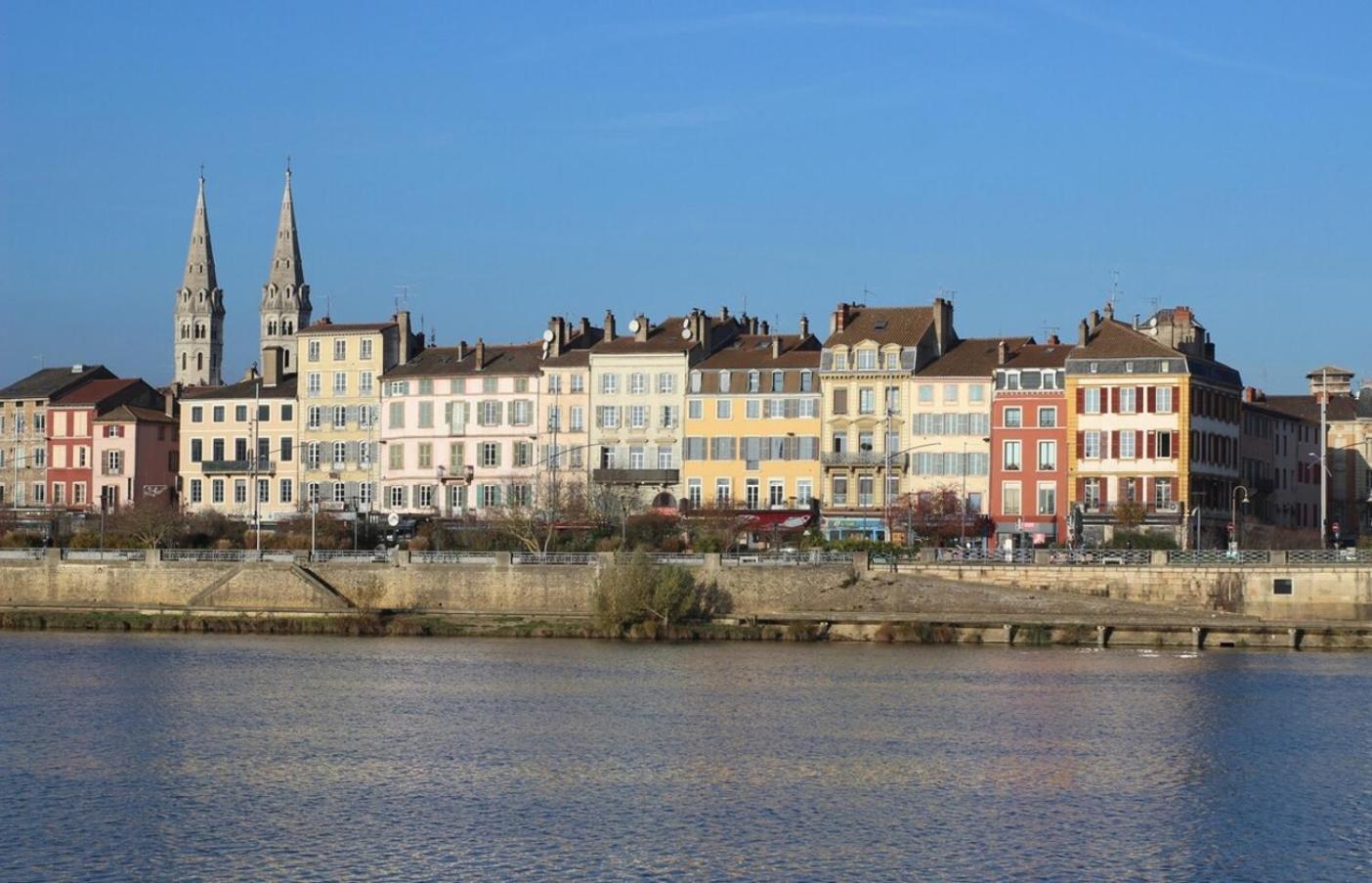 The Spot T2 Comfort In Mcon Mâcon Exterior photo